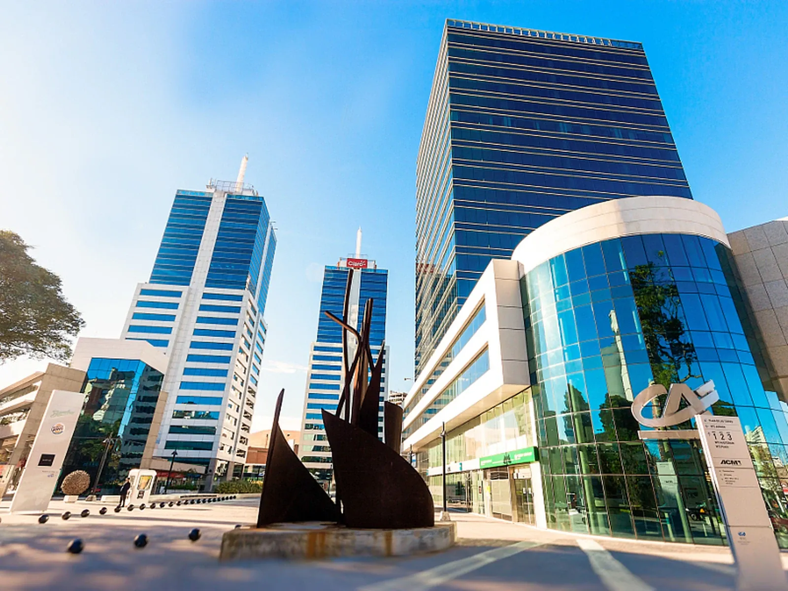 World Trade Center Montevideo, cliente de AV Grupos Electrógenos